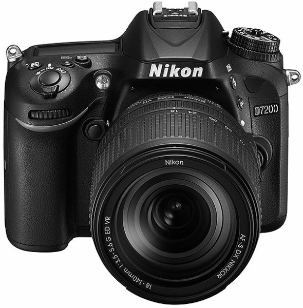 Nikon_D7200_Front